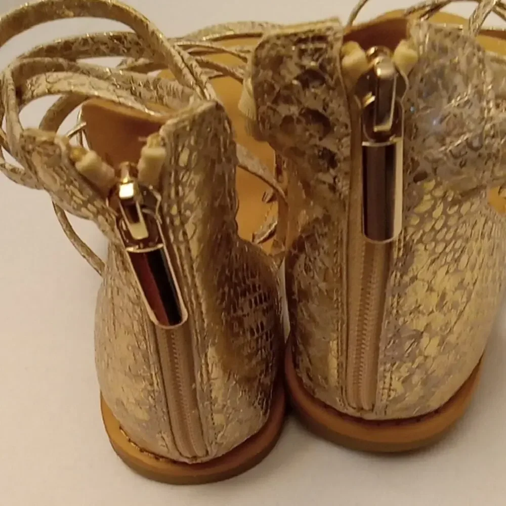 Cat & Jack Girl's Size 5 strappy gladiator faux gold snakeskin sandals.